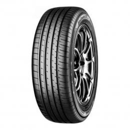 Yokohama Bluearth-XT AE61 215/60R17 96V